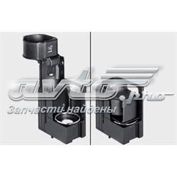 Купити B66920118 Mercedes Підсклянник підлокітника центральної консолі