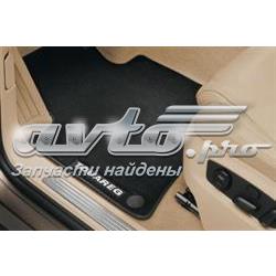 7P1061270WGK VAG килимок передні + задні, комплект на авто
