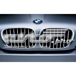 Пластик під лобове скло BMW 51137124824 ціна, від 25.34 USD