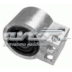 Сайлентблок переднього важеля 3645801 Lemforder