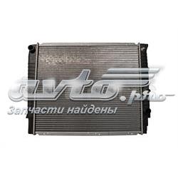 VO8603906 GP радіатор охолодження двигуна