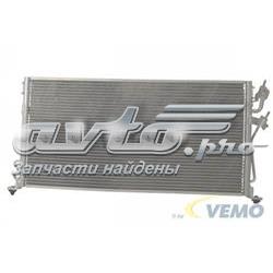 Радіатор кондиціонера V37620006 VAICO