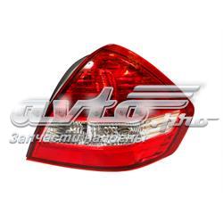 Задні ліхтарі Polcar 2758881E ціна, від 68.40 USD