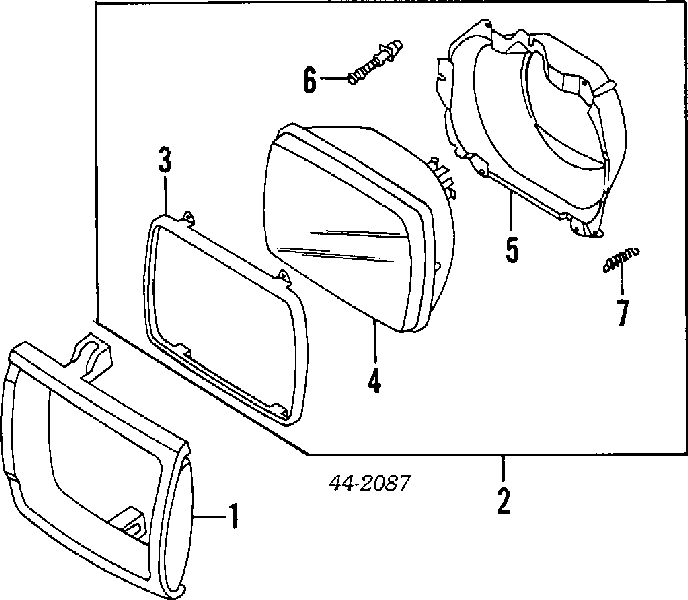 Рамка/облицювання фари лівої на Toyota 4Runner (N130)
