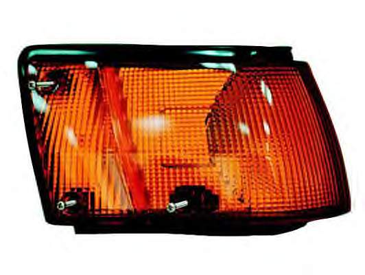  Вказівник повороту правий Nissan Sunny 2