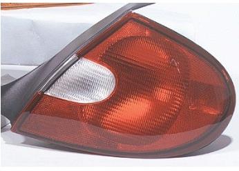 Купити Задня права фара Chrysler Neon  
