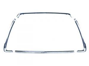 Купити 6400C962 Mitsubishi Накладка бампера переднього, центральна