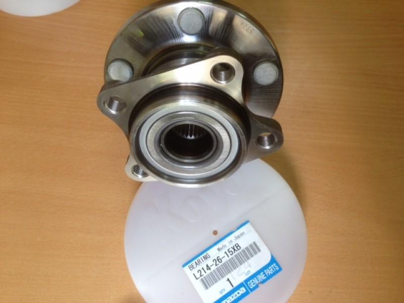L2142615XB Mazda Маточина задня