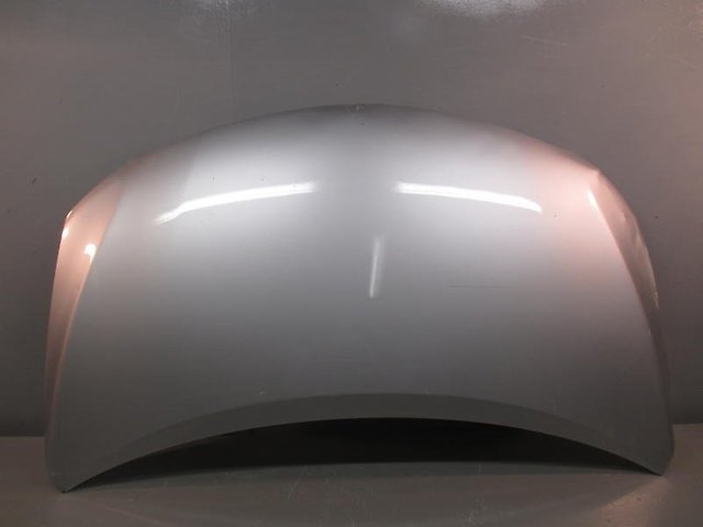 Капот 5330112A20 Toyota