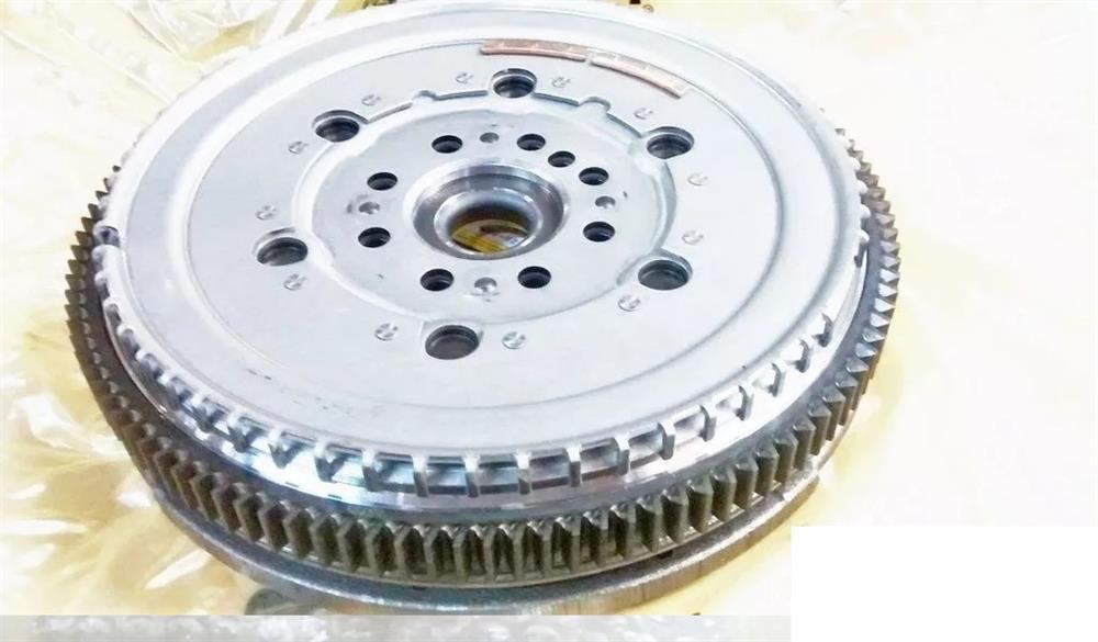 Купити 4C116477BA Ford Маховик із зубчастим ободом в зборі