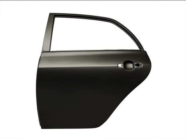 Двері задні на Toyota Corolla  E15