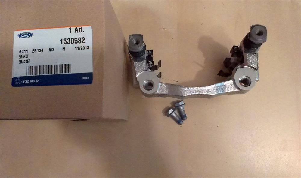 Купити 1530582 Ford Скоба супорту заднього