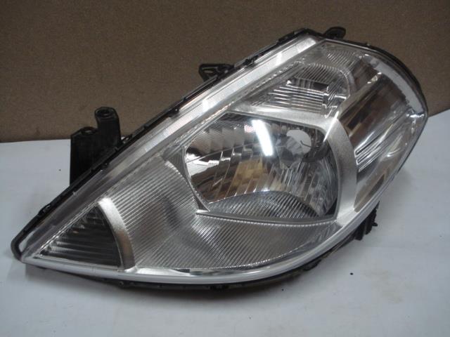 Фари Nissan Tiida хетчбек (C11X) (2004 - 2014) ціна, від 101.72 USD