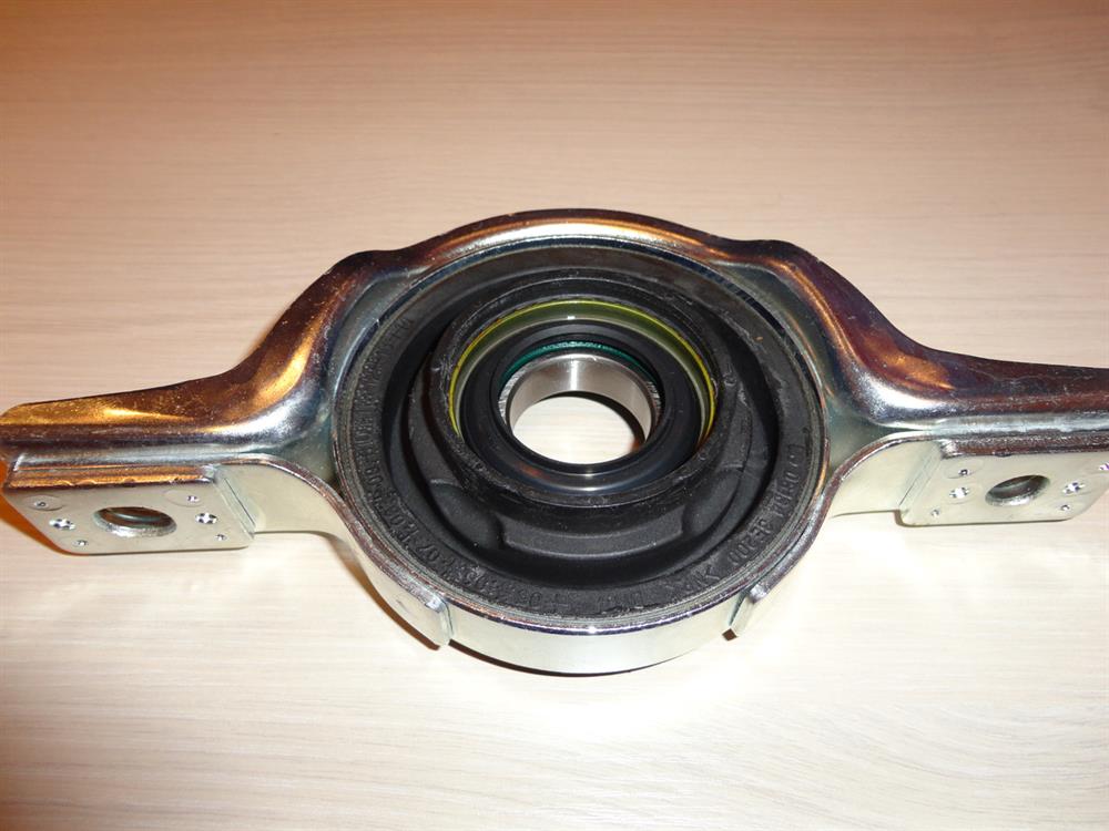 Купити 495752B010 Hyundai/Kia Підвісний підшипник карданного валу
