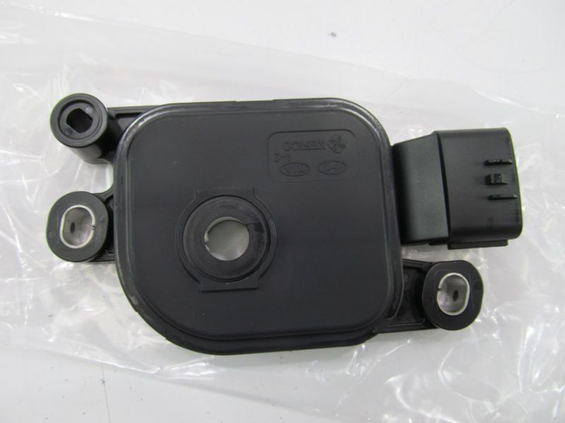 Купити 427003B000 Hyundai/Kia Датчик положення АКПП