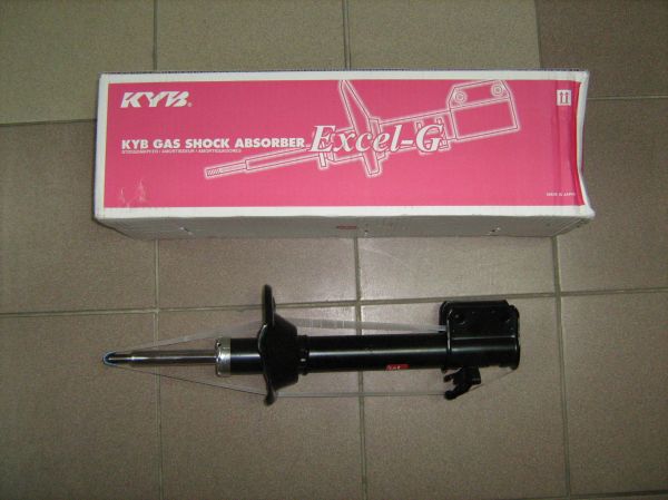 4851080340 Toyota Стійка передня