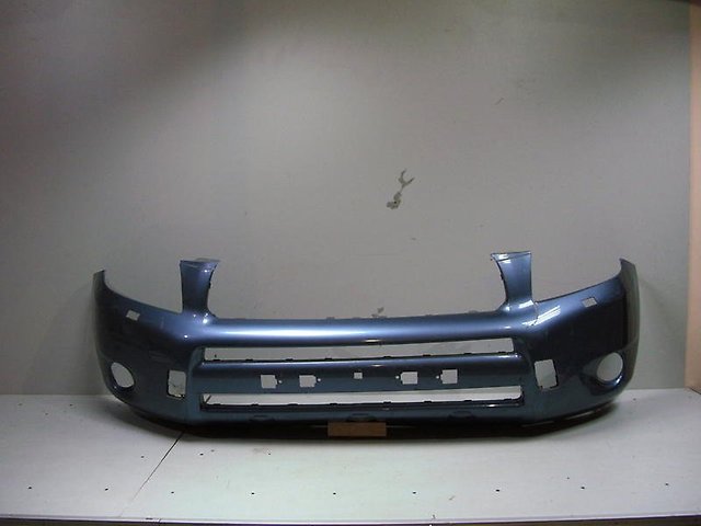 5211942966 Toyota Бампер передній в зборі