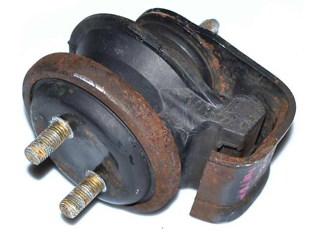 Подушка (опора) двигуна, передня Suzuki 1161065J10 ціна, від 29.87 USD