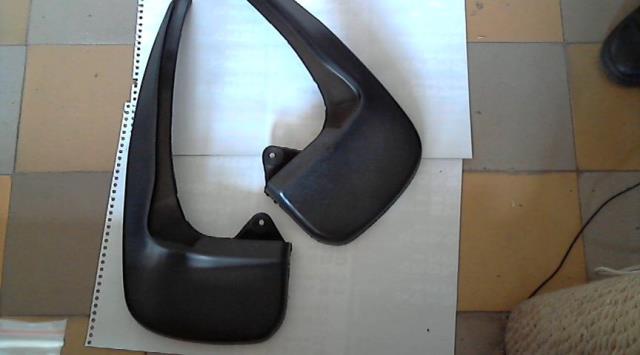 Задні бризковики General Motors 1718039 ціна, від 21.28 USD