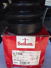 Пильник опори кульової нижній Honda 51225SNAA01