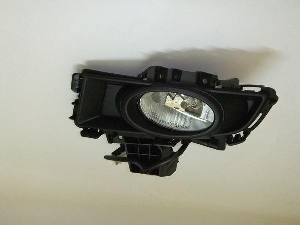BR5J51690C Mazda Протитуманка ліва