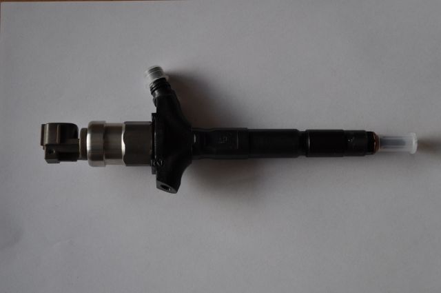 Форсунка паливна Nissan/Infiniti 166005X00A ціна, від 162.29 USD