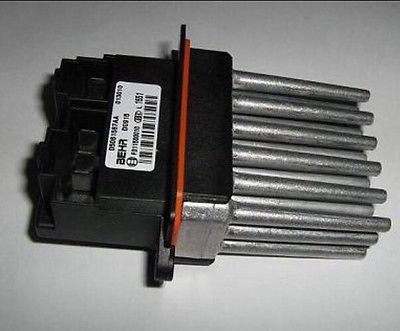 Резистор моторчика вентилятора A/C Chrysler 05179985AA ціна, від 38.08 USD