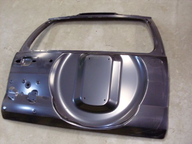П'яті двері Toyota 670056A800 ціна, від 361.88 USD