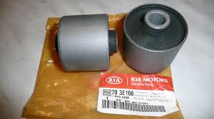 Сайлентблок задньої тяги Hyundai/Kia 552803E200