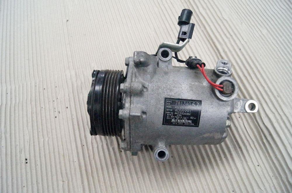Компресор кондиціонера 7813A057 Mitsubishi