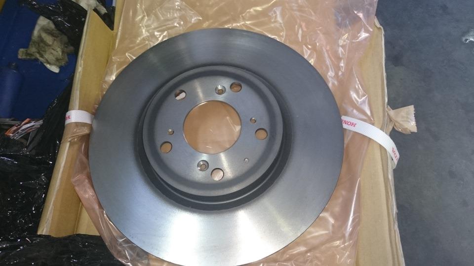 Диск переднього гальма Honda 45251SJAE92 ціна, від 133.98 USD