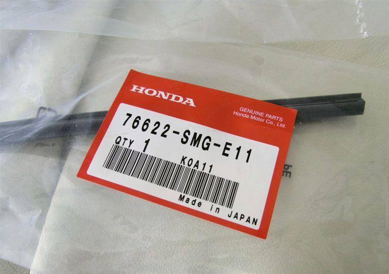 Гумка склоочисника водійська Honda 76622SMGE11 ціна, від 15.37 USD