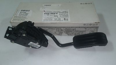 Купити 7D1721603B VAG Педаль газу