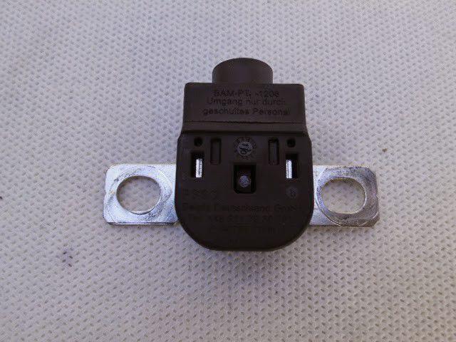 Реле контролю заряду АКБ AND 3J915002 ціна, від 19.09 USD