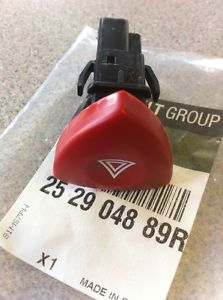 Купити 252904889R Renault (RVI) Кнопка включення аварійного сигналу