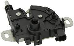 Замок капота Ford 4895286 ціна, від 14.39 USD
