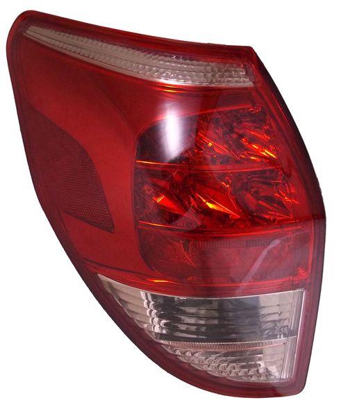 Задня ліва фара на Toyota RAV4 III A3