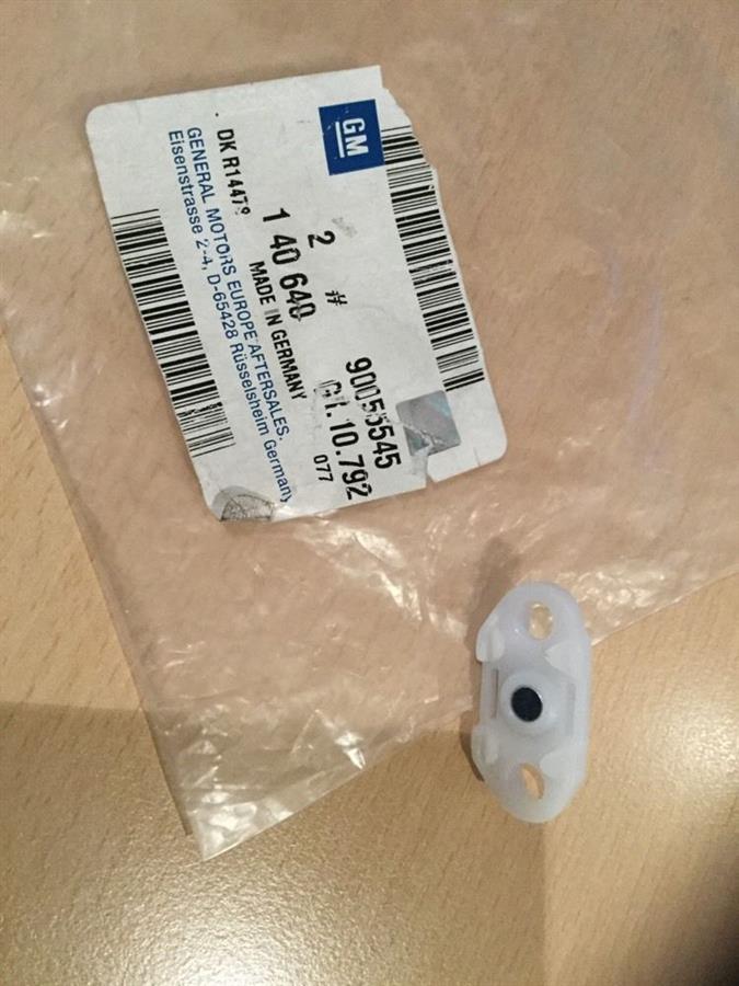 Напрямна рейки склопідіймача Opel 0140640 ціна, від 8.39 USD