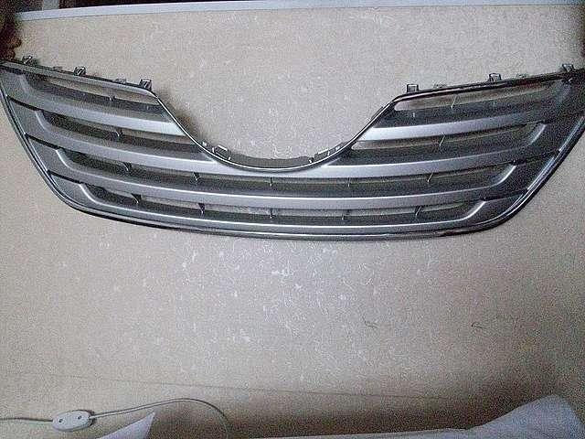 5310133180B0 Toyota Решітка радіатора