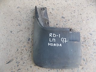 Бризковики передній, лівий Honda CR-V (RD) (Хонда Црв)