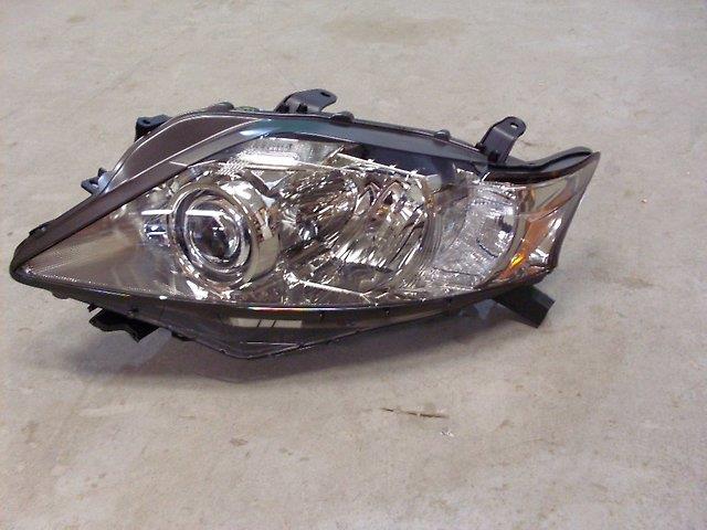 Фари Toyota 8118548671 ціна, від  USD