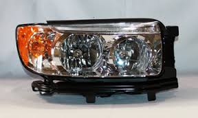 Фара правая Subaru 84001SA461 ціна, від 193.70 USD