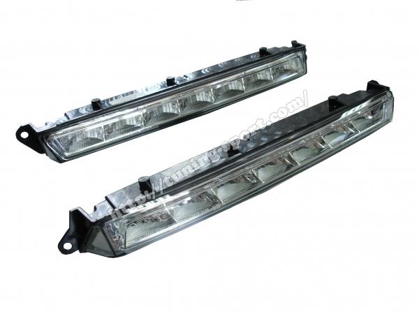 Фара денного світла, ліва Bapmic BF0216390007 ціна, від 56.18 USD
