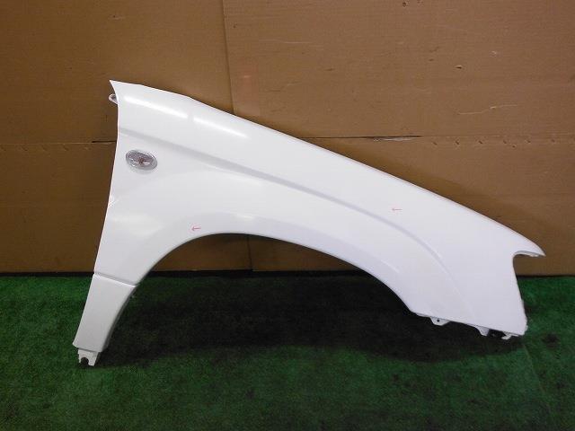 Крило переднє праве FPS 6715314 ціна, від 178.78 USD