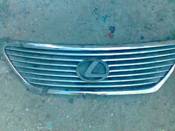 5311250120 Toyota Решітка переднього бампера