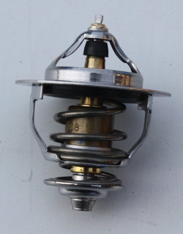 255104A700 Hyundai/Kia Авто термостат