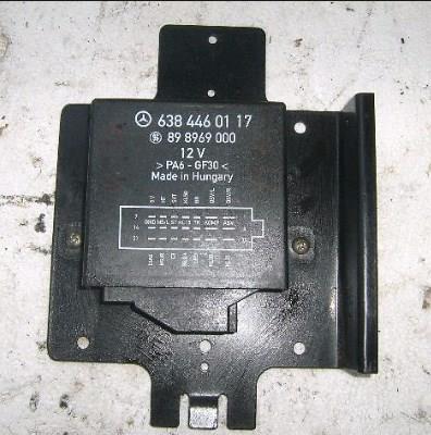 Блок керування пневмопідвіскою Mercedes A6384460017 ціна, від 25.10 USD