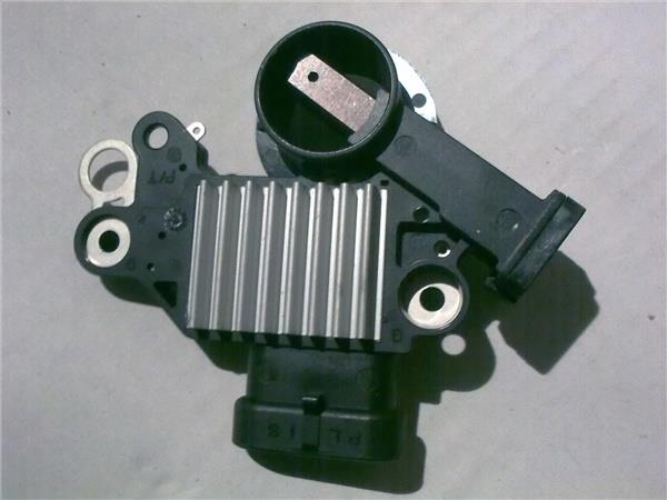 Реле зарядки генератора Magneti Marelli 940016098100 ціна, від 15.51 USD