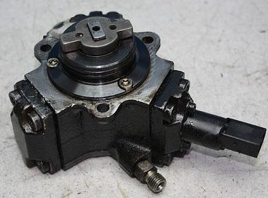 Насос паливний високого тиску Bosch 0445010013 ціна, від 183.20 USD