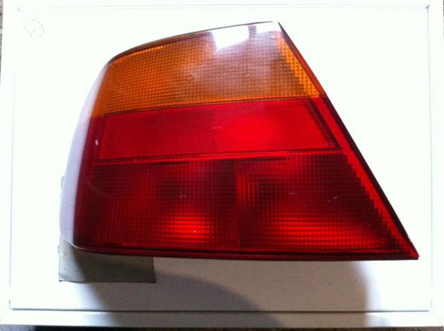 Задня ліва зовнішня фара Mitsubishi MR179507 ціна, від 78.07 USD